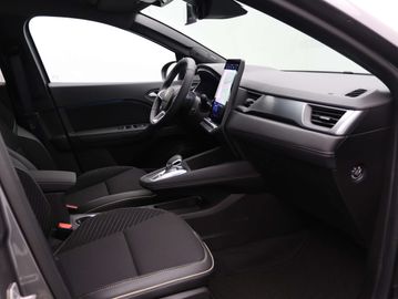 Car image 30