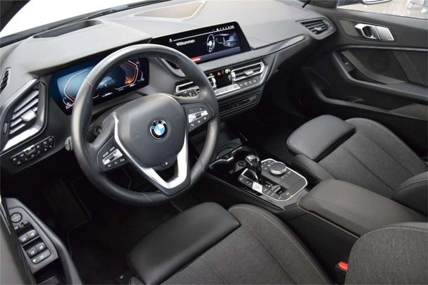 BMW 118d 110 kW image number 14