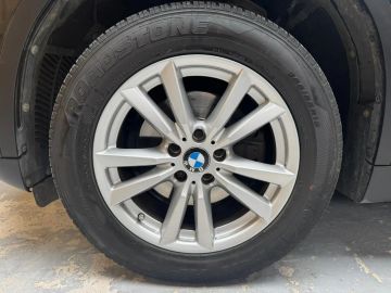 Car image 33