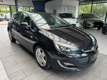 Car image 2