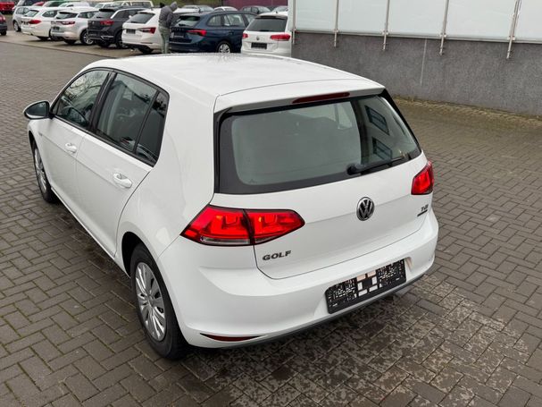 Volkswagen Golf TGI BlueMotion Trendline 81 kW image number 8