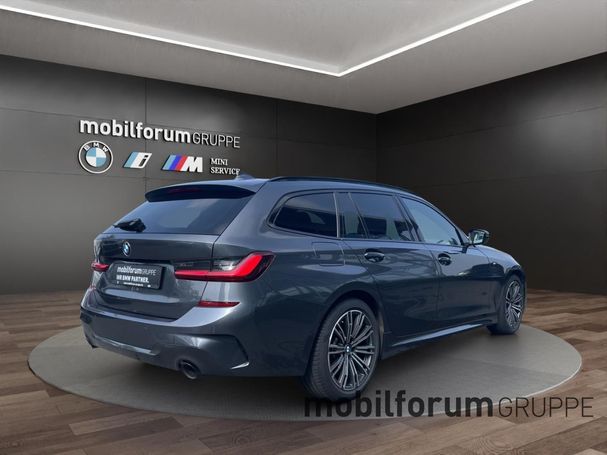 BMW 330d Touring M Sport xDrive 210 kW image number 2