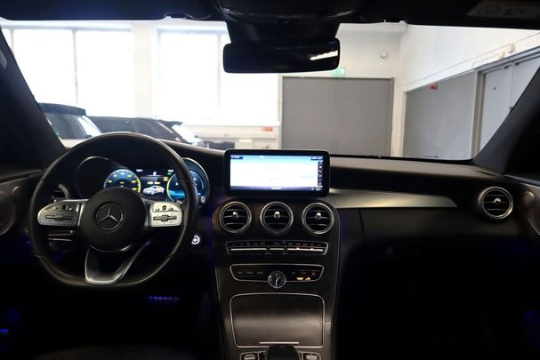 Mercedes-Benz C 300 180 kW image number 19