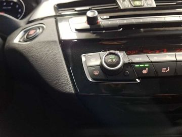 Car image 36