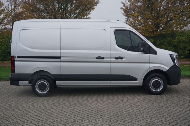 Renault Master L2H2 170 Extra 125 kW image number 4