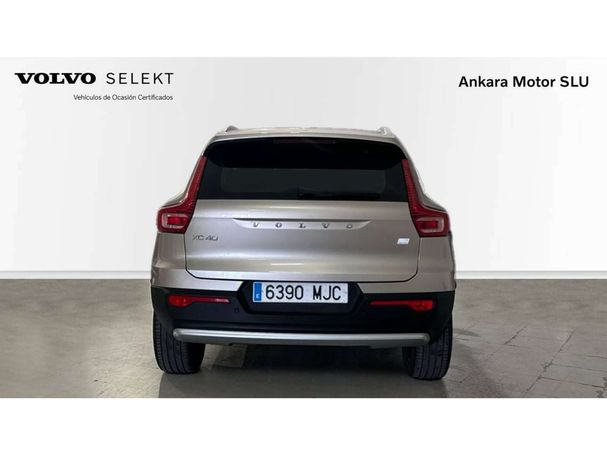 Volvo XC40 Recharge T4 155 kW image number 4