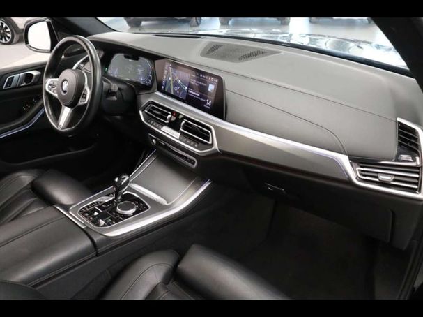 BMW X5 xDrive 213 kW image number 12