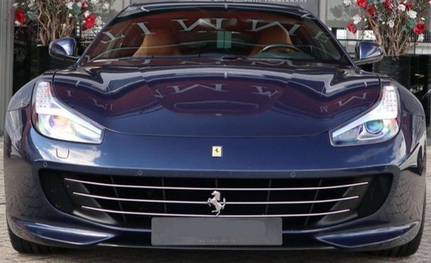 Ferrari GTC4 Lusso 6.3 V12 507 kW image number 2