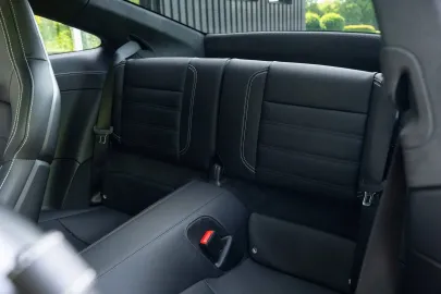 Car image 49