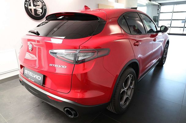 Alfa Romeo Stelvio 2.2 16V AT8 Q4 154 kW image number 4