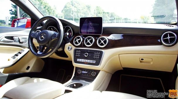 Mercedes-Benz CLA 250 155 kW image number 20