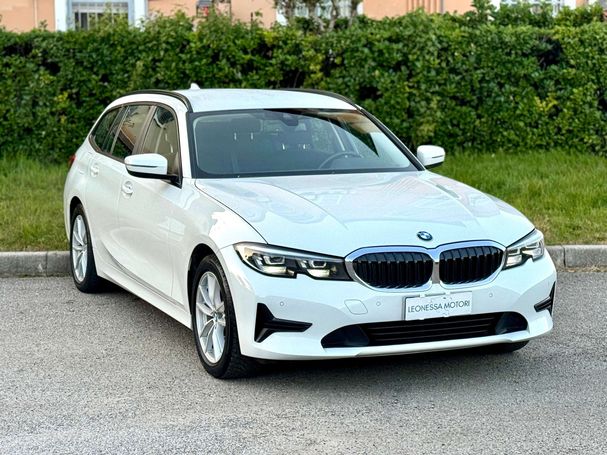 BMW 318d Touring Advantage 110 kW image number 8