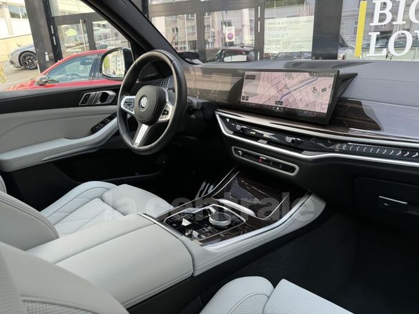 BMW X5 50e xDrive 360 kW image number 13