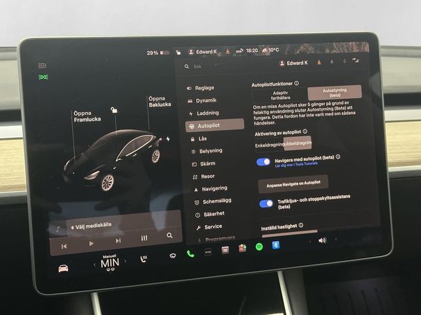 Tesla Model 3 Performance Long Range AWD 324 kW image number 18