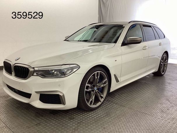 BMW 550d Touring xDrive 294 kW image number 1