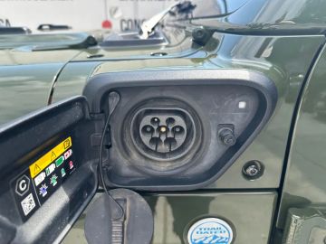 Car image 35
