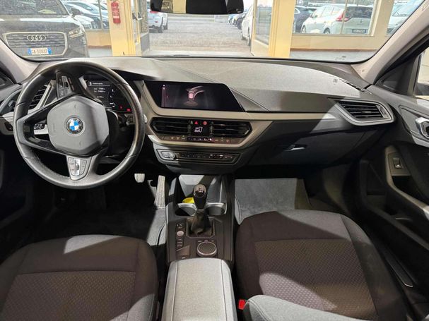 BMW 118i Advantage 103 kW image number 12