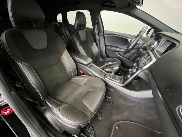 Volvo V40 D2 88 kW image number 20