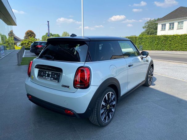 Mini Cooper SE Electric 135 kW image number 6