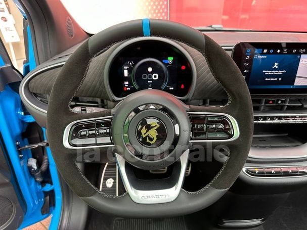 Abarth 500 e 42 kWh 114 kW image number 17