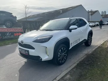 Car image 21