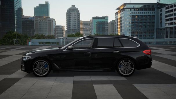 BMW 550d Touring xDrive 294 kW image number 3