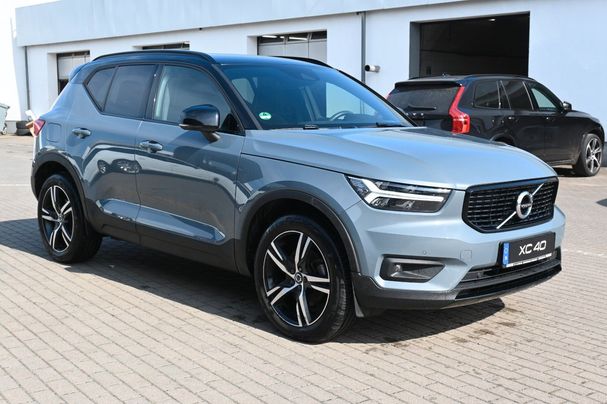 Volvo XC40 B4 R Design 145 kW image number 7