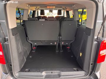 Car image 36