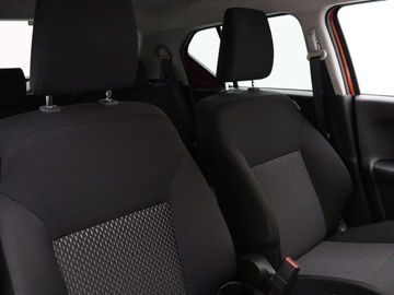 Car image 37