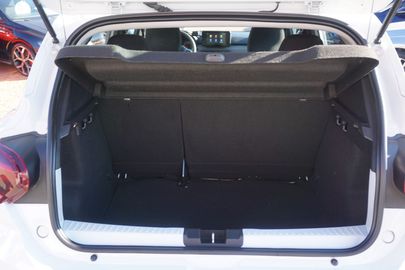 Car image 27