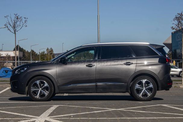 Peugeot 5008 BlueHDi Allure 96 kW image number 7