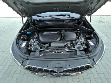 Car image 38