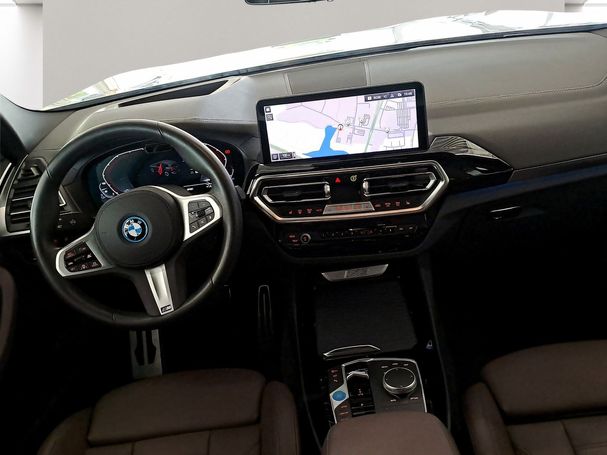 BMW iX3 M Sport 210 kW image number 13