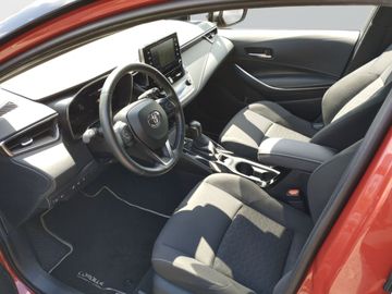 Car image 10