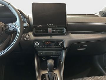 Car image 15