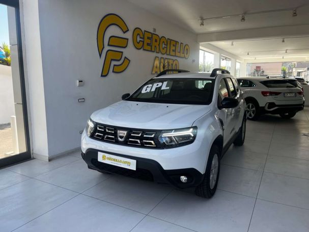 Dacia Duster TCe 100 Comfort 74 kW image number 1