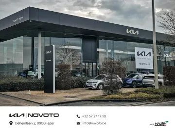 Car image 26