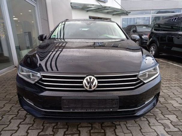 Volkswagen Passat Variant 2.0 TDI DSG Comfortline 110 kW image number 4