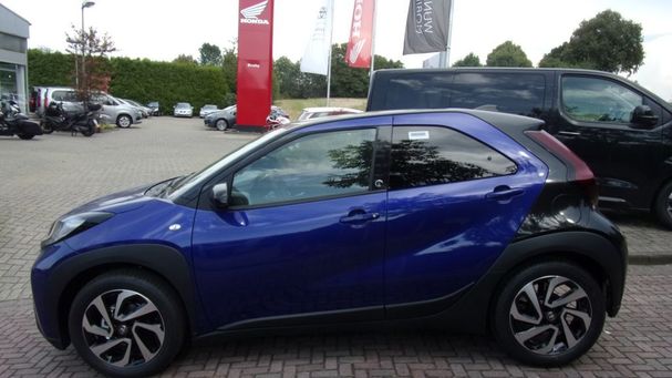 Toyota Aygo X CVT 53 kW image number 3