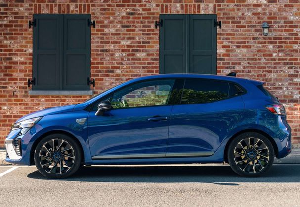 Renault Clio TCe Intens 66 kW image number 8