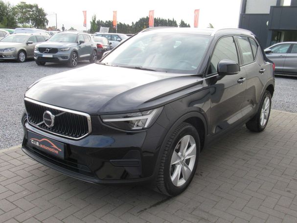 Volvo XC40 T2 95 kW image number 6