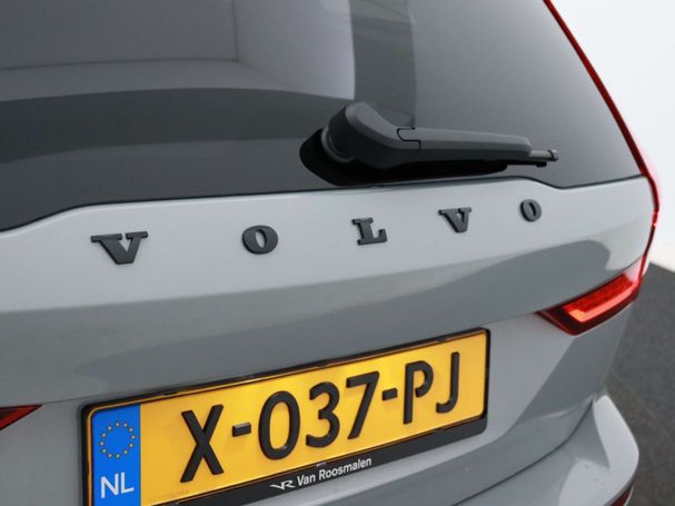 Volvo V60 AWD B5 184 kW image number 40