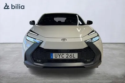 Car image 4