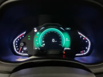 Car image 30