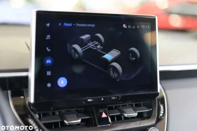 Car image 40