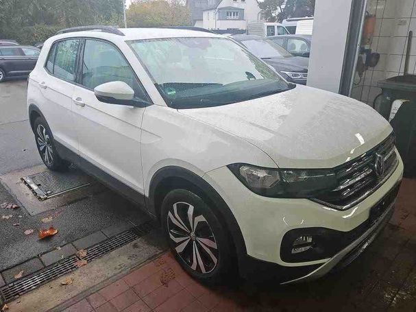 Volkswagen T-Cross 1.0 TSI Life 70 kW image number 2