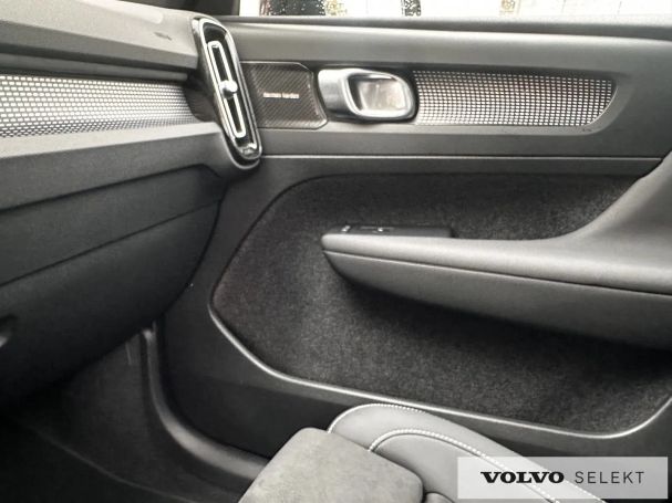 Volvo XC40 145 kW image number 24