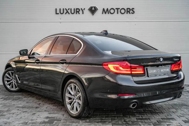 BMW 520d 140 kW image number 16