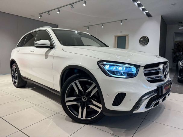 Mercedes-Benz GLC 300 d 4Matic 180 kW image number 2