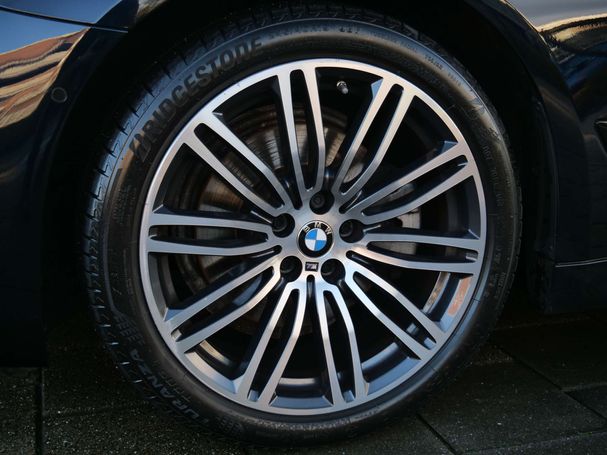 BMW 520i 135 kW image number 38